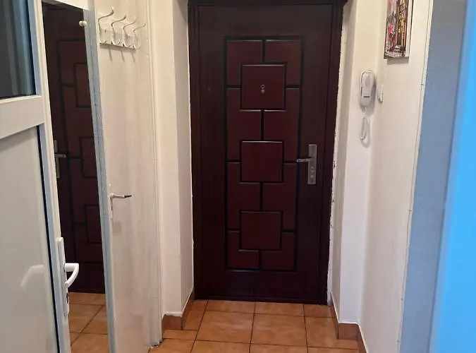 Διαμέρισμα Apartament Calea Grivitei Podul Grand